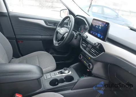 2022 Ford Escape Se z USA, uszkodzony, nr VIN 1FMCU9G61NUB24600